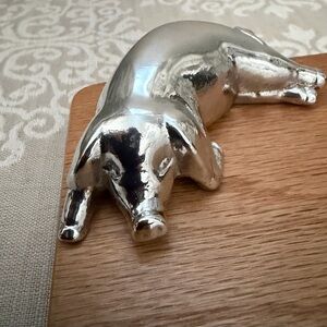 Silver Pig Cheeseboard